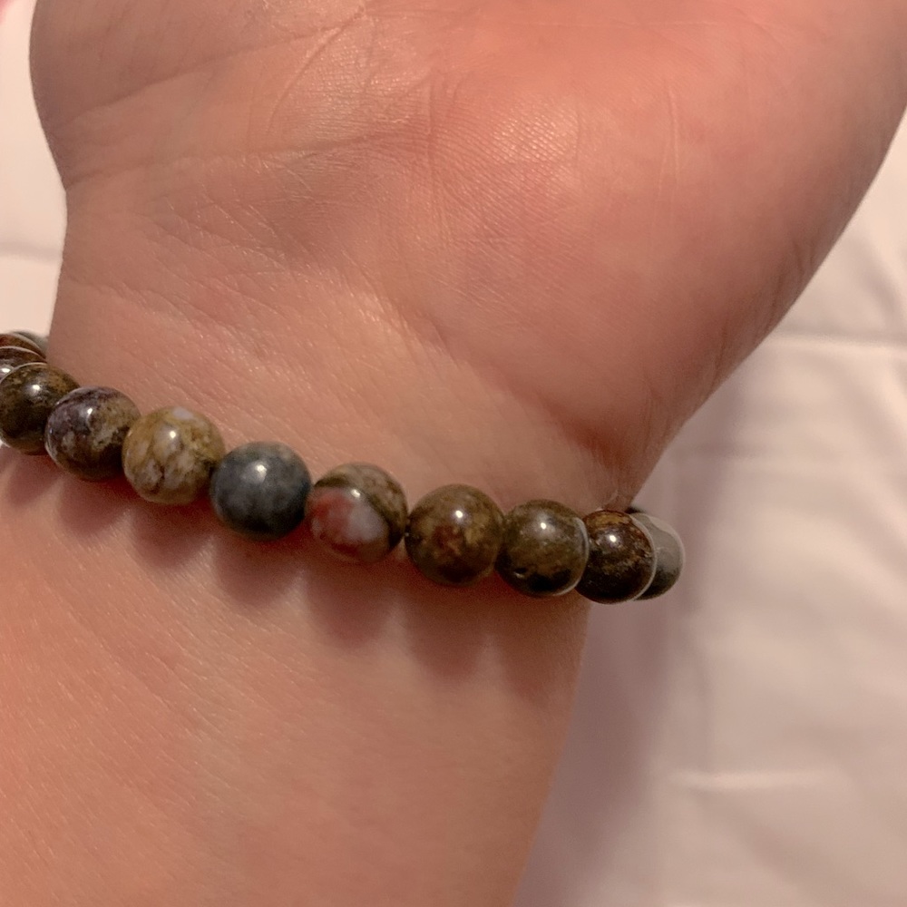 Pierersite stretch bracelet - Picture 2 of 3